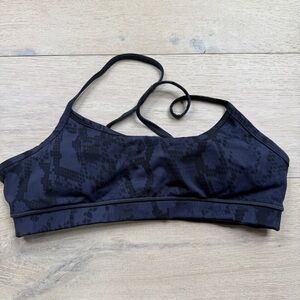 Vimmia Camouflage/Snake print Sports Bra